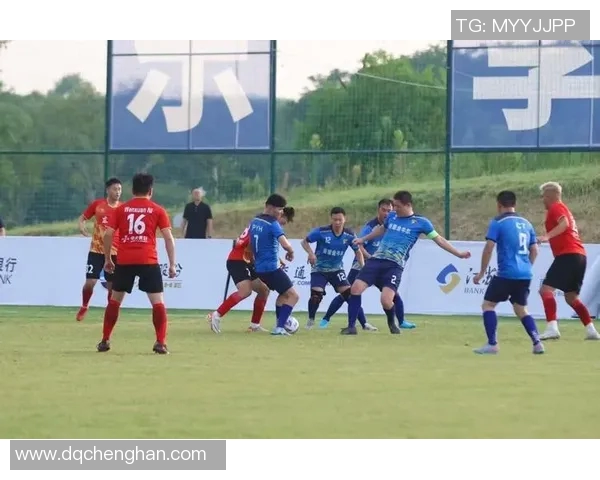 精彩足球赛事直播解说推荐语助你畅享每一场比赛的激情与乐趣